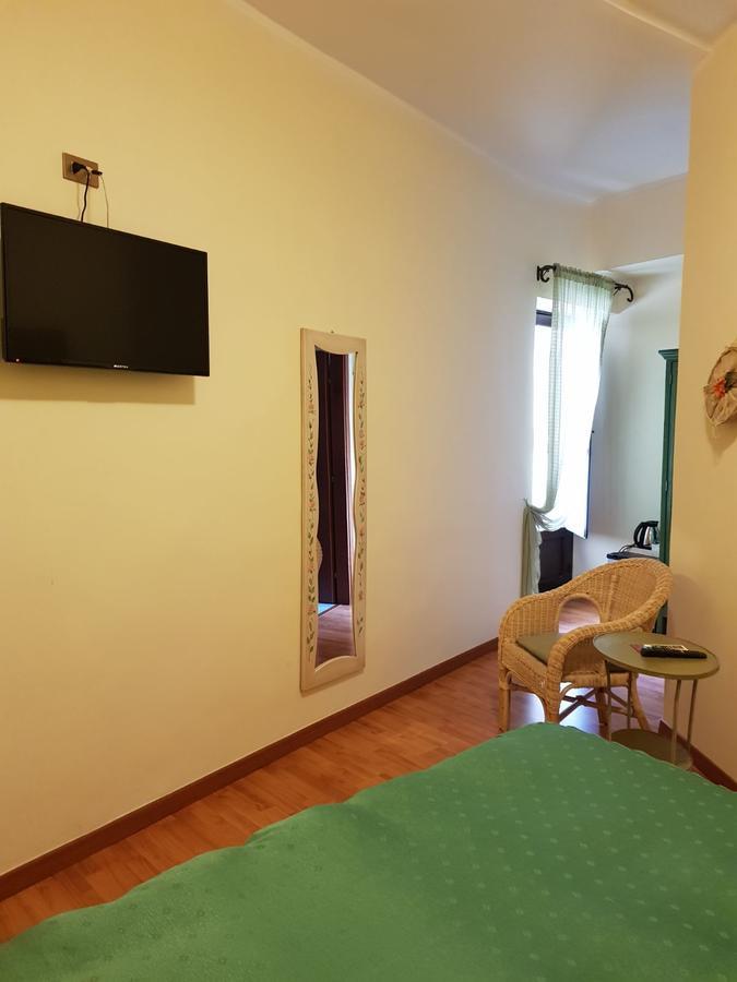 La Piazzetta Couette-café Paola